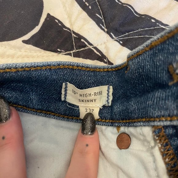 Madewell High Rise Skinny Jeans - Picture 2 of 2